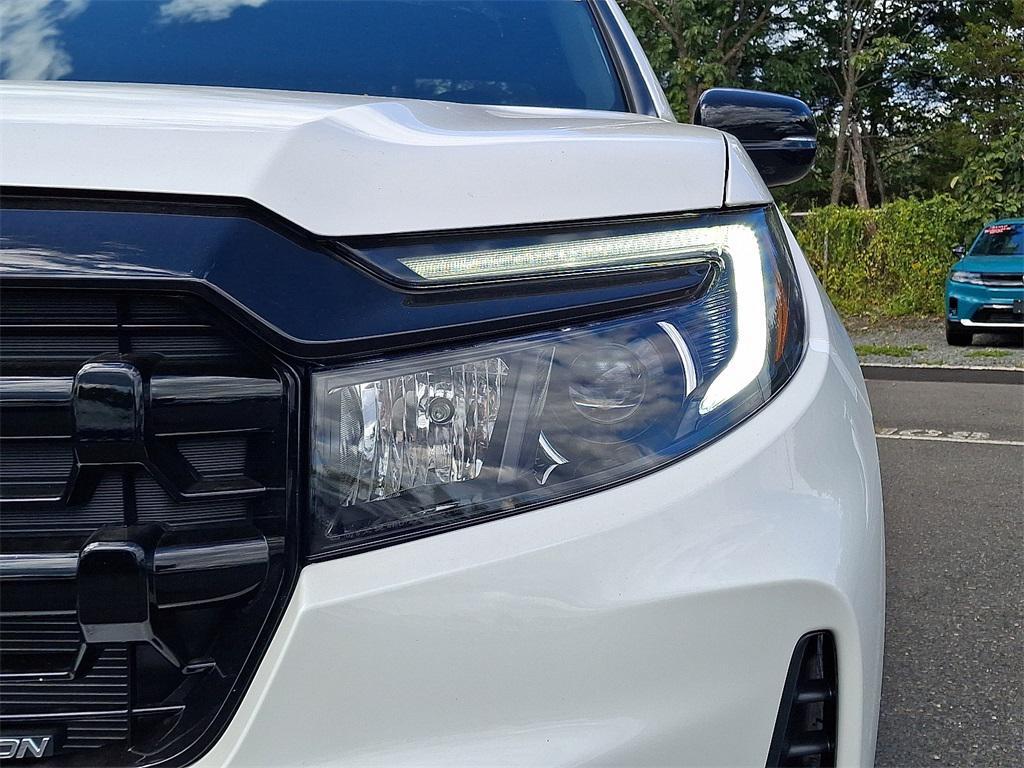 new 2025 Honda Ridgeline car, priced at $48,655