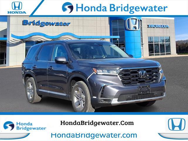 new 2025 Honda Pilot car, priced at $46,995