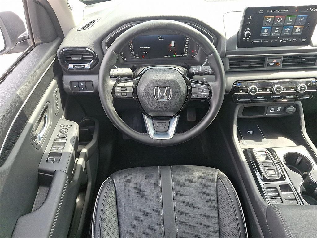 used 2023 Honda Pilot car, priced at $42,595