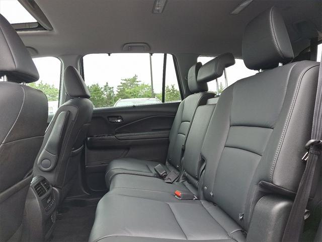 used 2022 Honda Pilot car, priced at $32,995