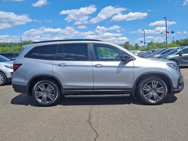 used 2022 Honda Pilot car, priced at $28,995