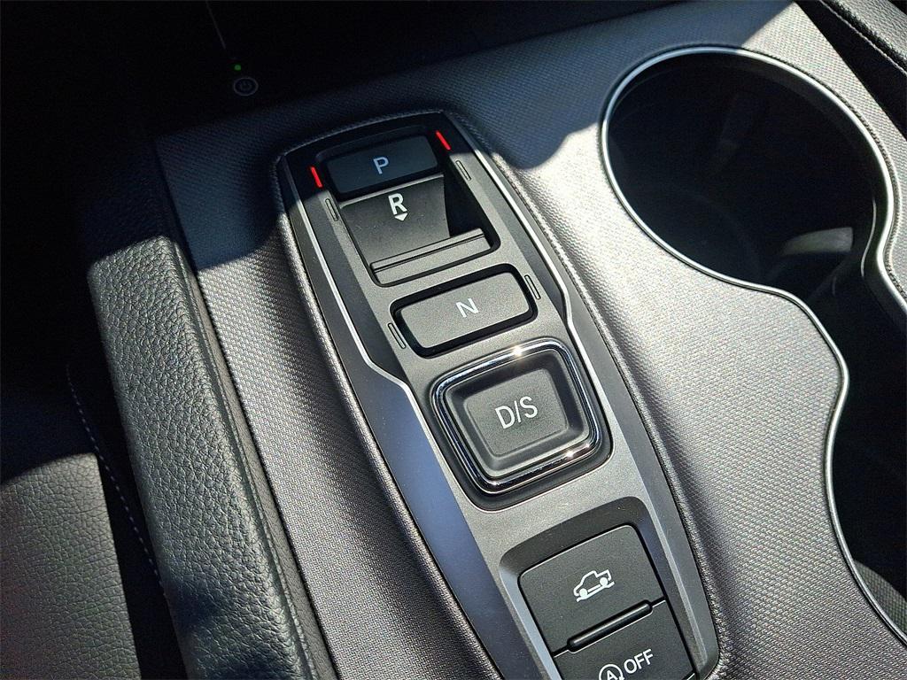 used 2024 Honda Ridgeline car, priced at $35,995