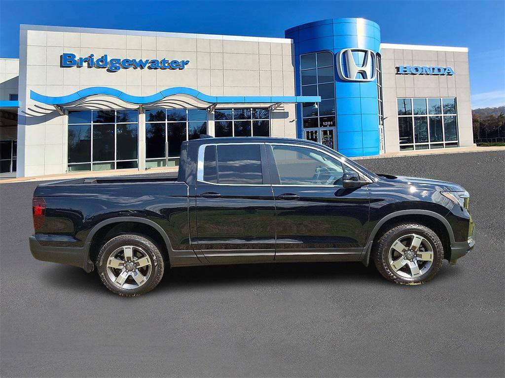 used 2024 Honda Ridgeline car, priced at $35,995