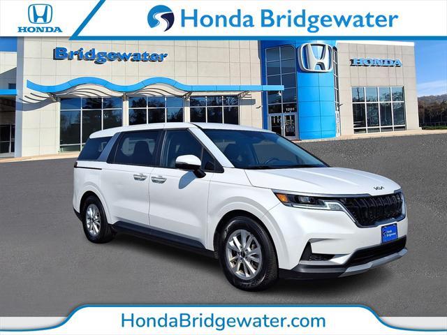 used 2023 Kia Carnival car, priced at $30,995