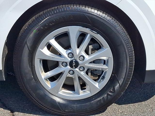 used 2023 Kia Carnival car, priced at $30,995