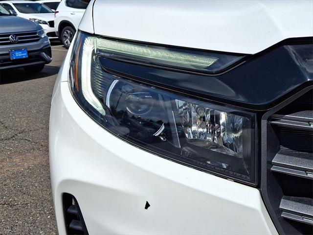 used 2022 Honda Passport car, priced at $27,395