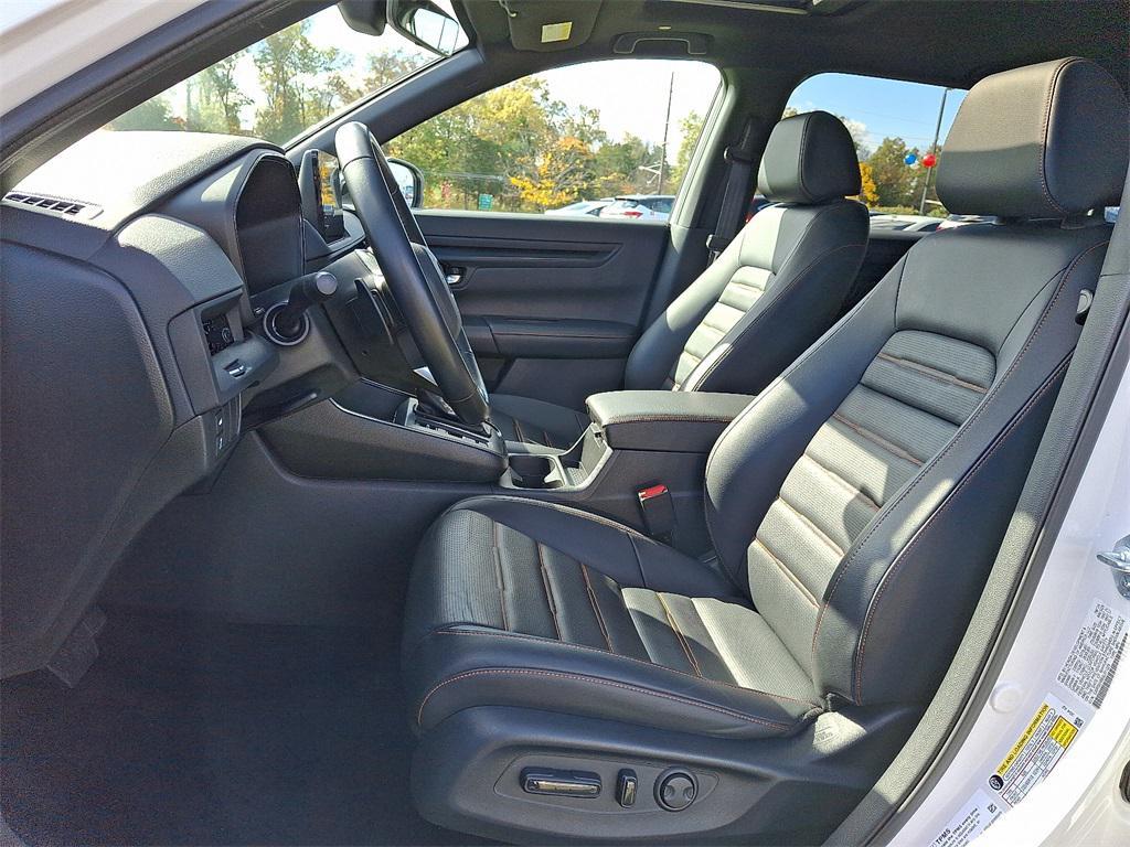 used 2025 Honda CR-V Hybrid car, priced at $34,395