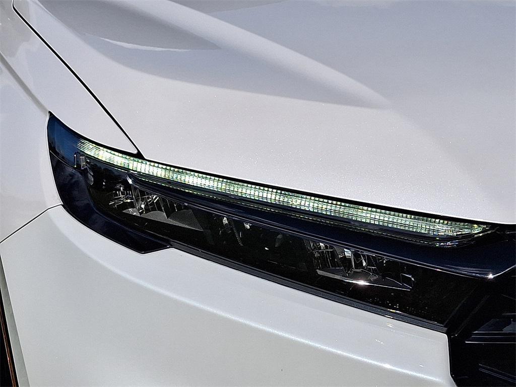 used 2025 Honda CR-V Hybrid car, priced at $34,395