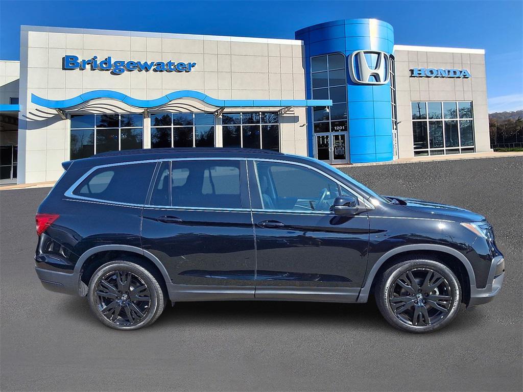 used 2022 Honda Pilot car, priced at $30,495