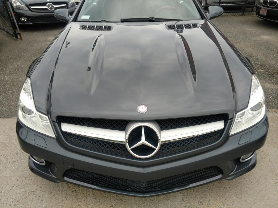 used 2009 Mercedes-Benz SL-Class car, priced at $33,995