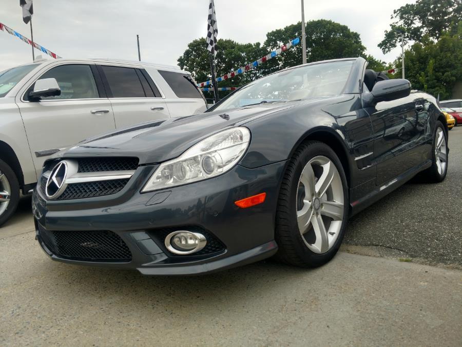 used 2009 Mercedes-Benz SL-Class car, priced at $33,995