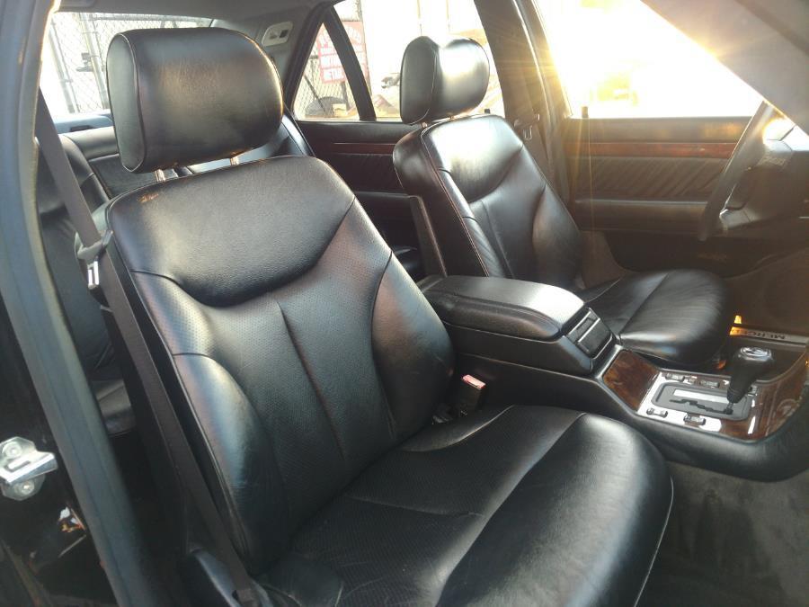 used 1996 Mercedes-Benz S-Class car, priced at $14,995