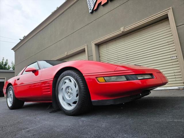 used 1992 Chevrolet Corvette car, priced at $15,995