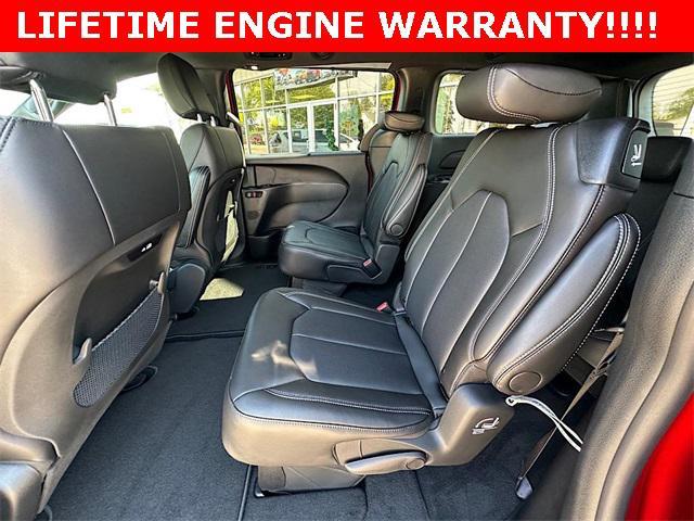 new 2026 Chrysler Pacifica car, priced at $43,775