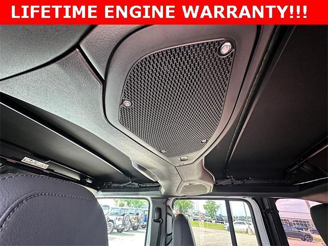 new 2025 Jeep Wrangler car, priced at $44,855
