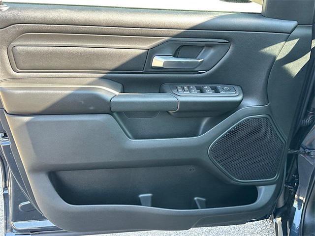 new 2025 Ram 1500 car, priced at $43,036