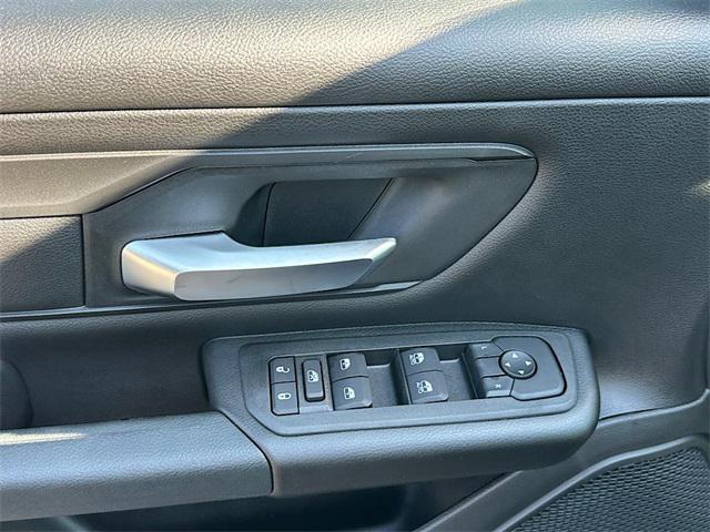 new 2025 Ram 1500 car, priced at $43,036