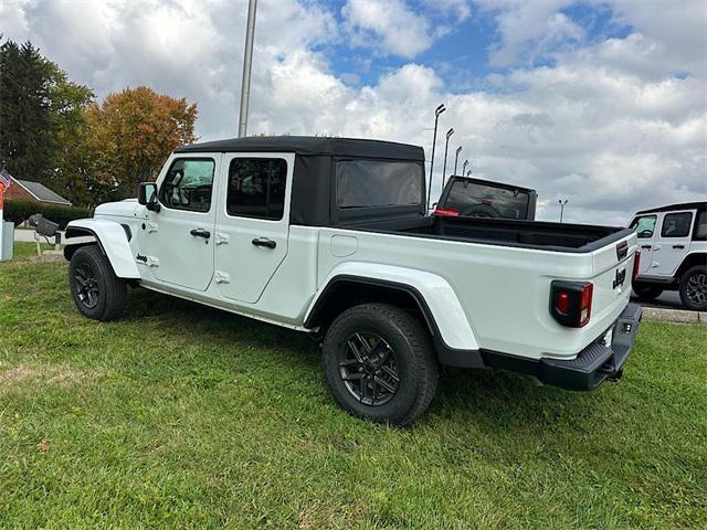 new 2026 Jeep Gladiator car, priced at $48,430