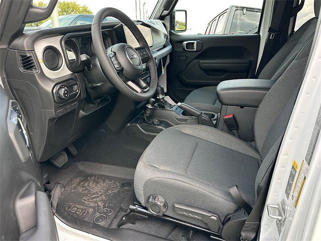 new 2026 Jeep Gladiator car, priced at $48,430