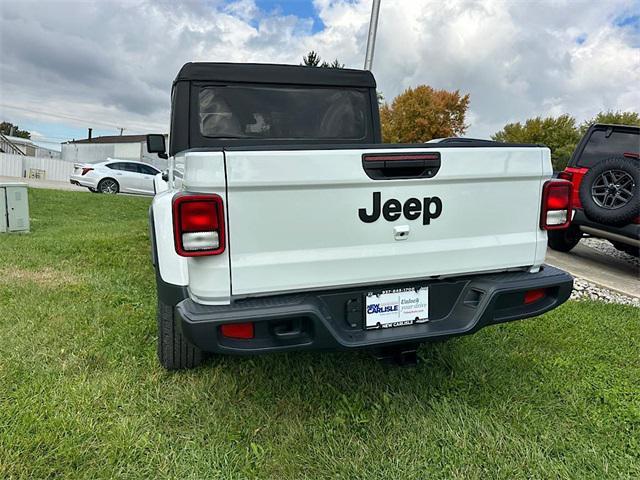 new 2026 Jeep Gladiator car, priced at $48,430