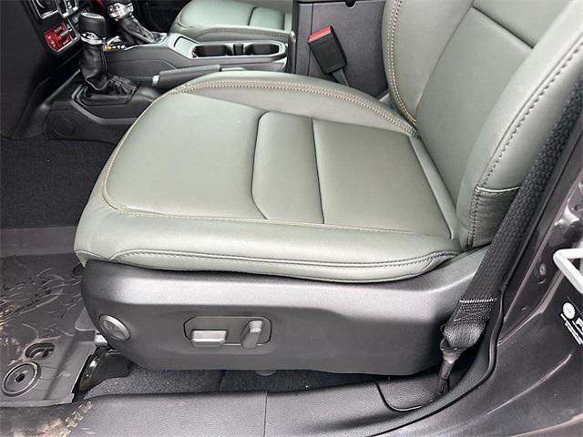 new 2026 Jeep Gladiator car, priced at $55,600