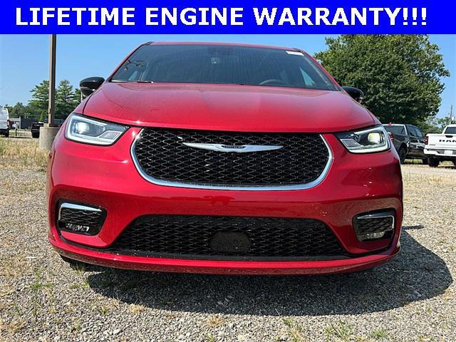new 2026 Chrysler Pacifica car, priced at $42,100