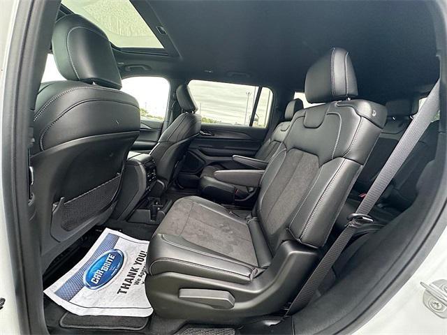 new 2025 Jeep Grand Cherokee L car, priced at $44,915