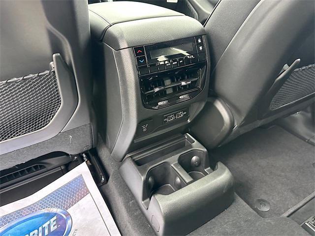 new 2025 Jeep Grand Cherokee L car, priced at $44,915
