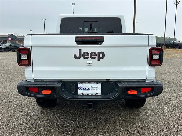 new 2025 Jeep Gladiator car, priced at $53,820