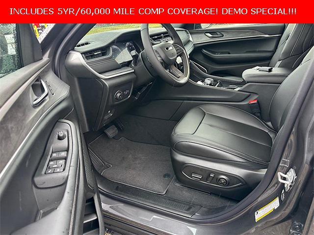 new 2025 Jeep Grand Cherokee L car, priced at $44,910