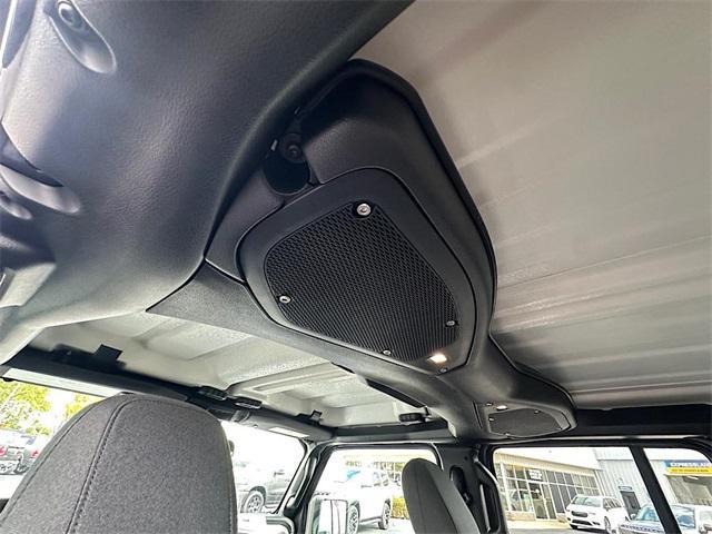 new 2026 Jeep Gladiator car, priced at $51,260