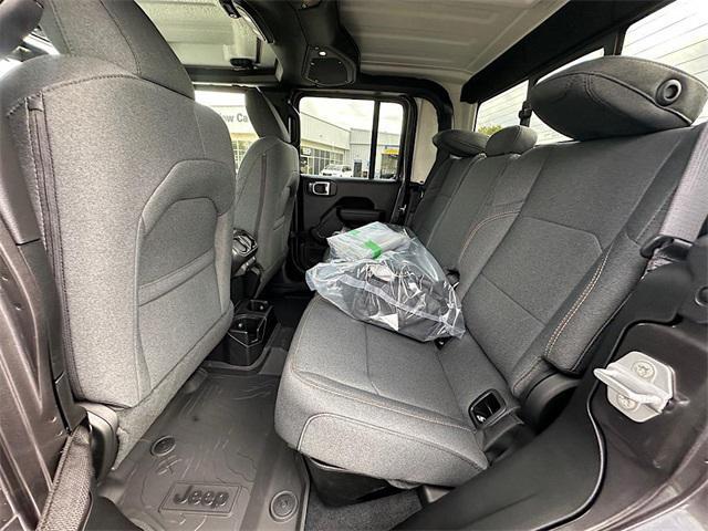 new 2026 Jeep Gladiator car, priced at $51,260