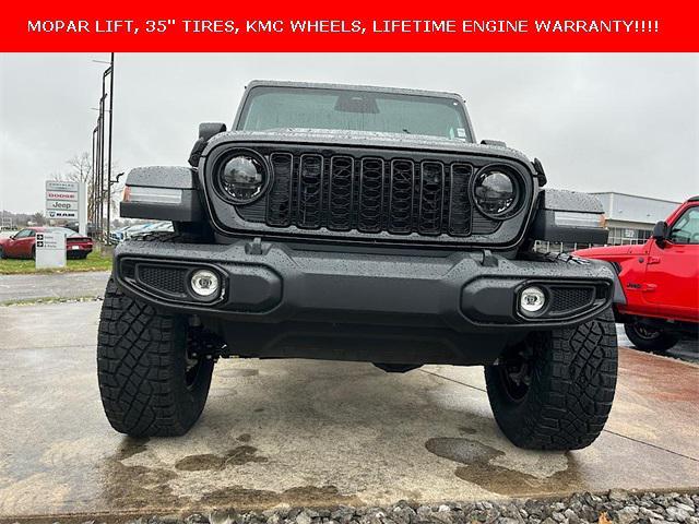 new 2026 Jeep Gladiator car, priced at $55,760