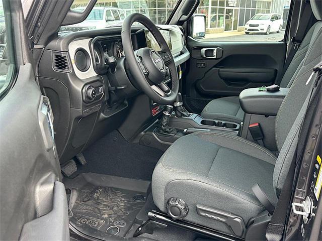 new 2026 Jeep Gladiator car, priced at $51,260