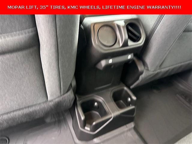 new 2026 Jeep Gladiator car, priced at $55,760