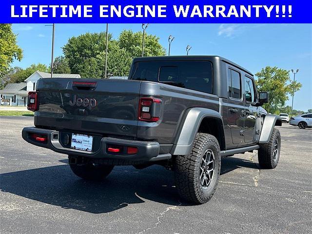 new 2025 Jeep Gladiator car, priced at $49,695