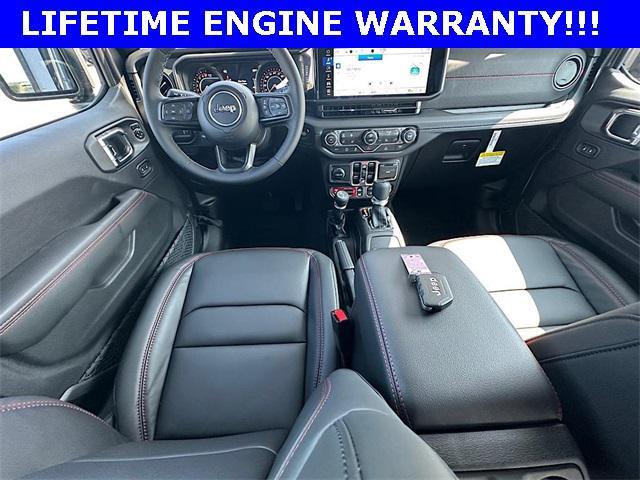 new 2025 Jeep Gladiator car, priced at $49,695