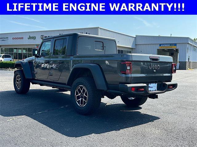 new 2025 Jeep Gladiator car, priced at $49,695