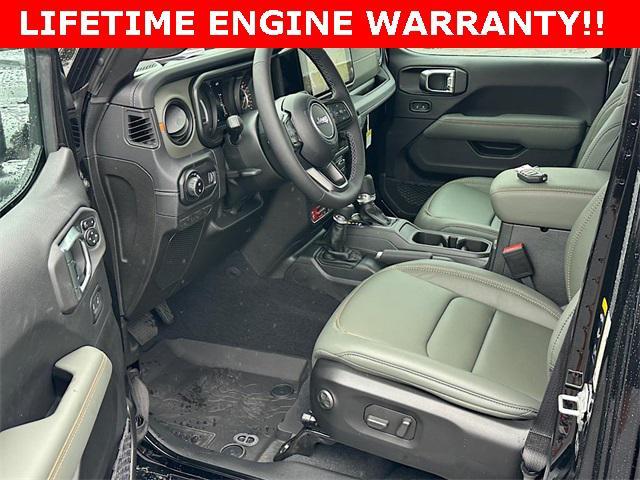 new 2025 Jeep Gladiator car, priced at $51,860