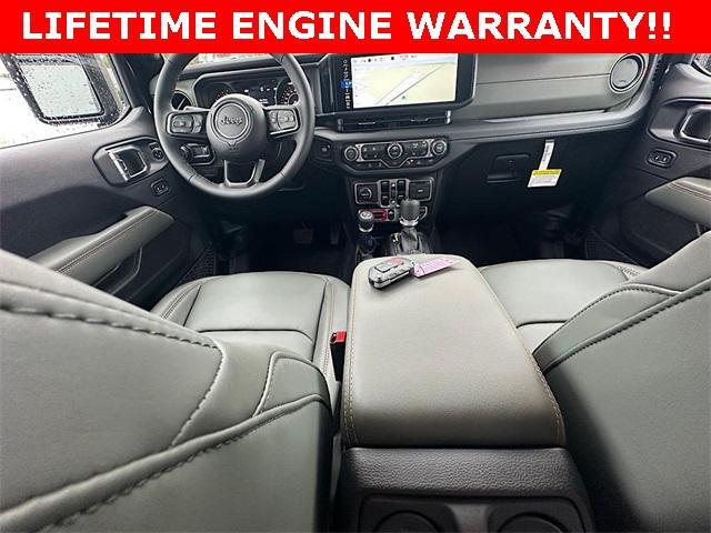 new 2025 Jeep Gladiator car, priced at $51,860