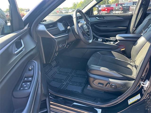 used 2023 Jeep Grand Cherokee L car, priced at $32,995