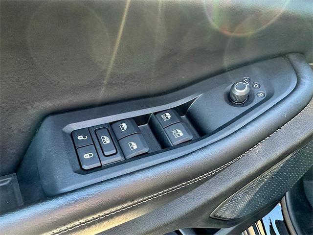 used 2023 Jeep Grand Cherokee L car, priced at $32,995