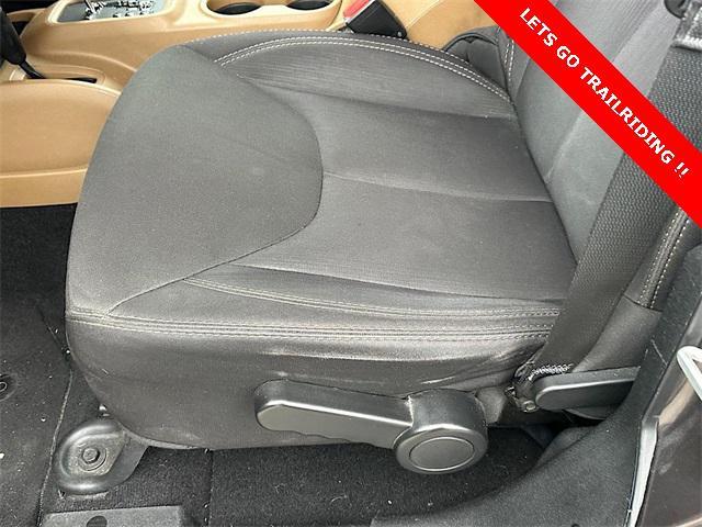 used 2014 Jeep Wrangler Unlimited car, priced at $15,895