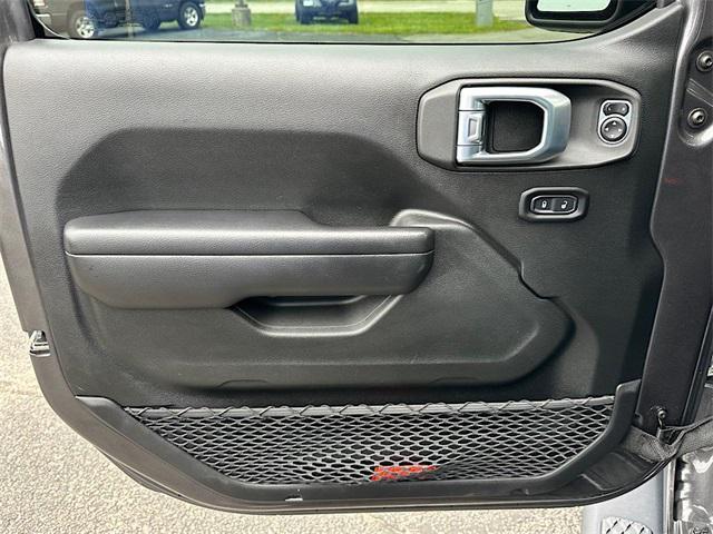 used 2021 Jeep Gladiator car, priced at $37,995