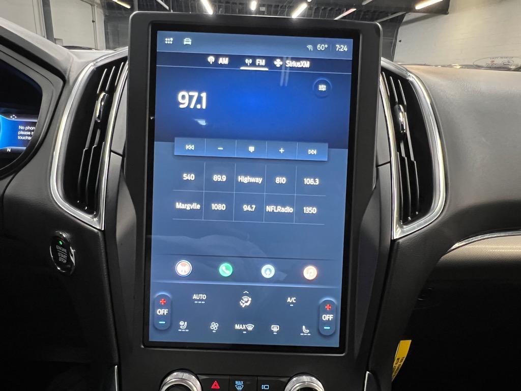 used 2022 Ford Edge car, priced at $28,888