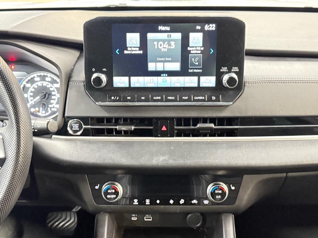 used 2023 Mitsubishi Outlander car, priced at $19,988