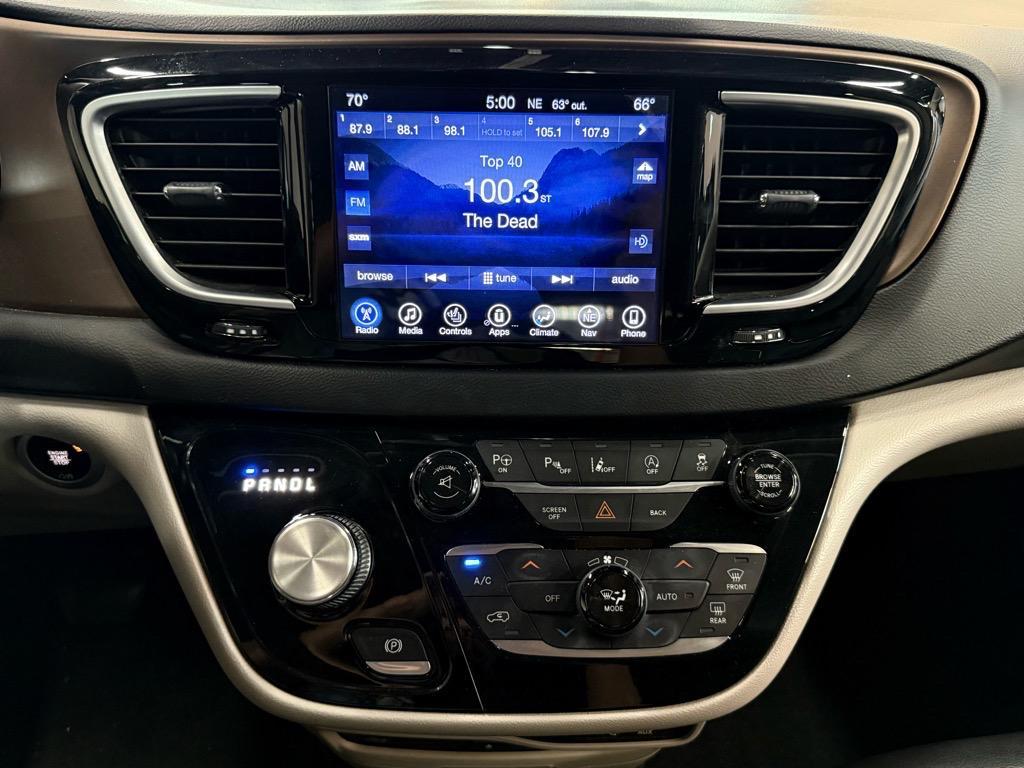 used 2017 Chrysler Pacifica car, priced at $14,588