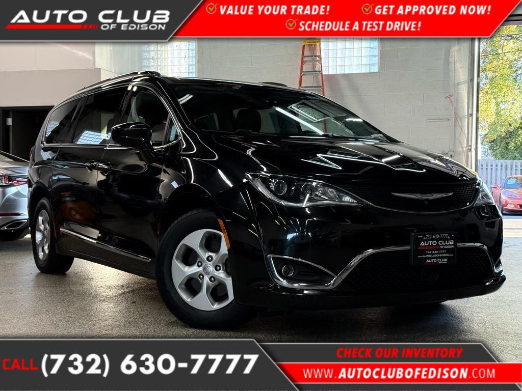 used 2017 Chrysler Pacifica car, priced at $14,588