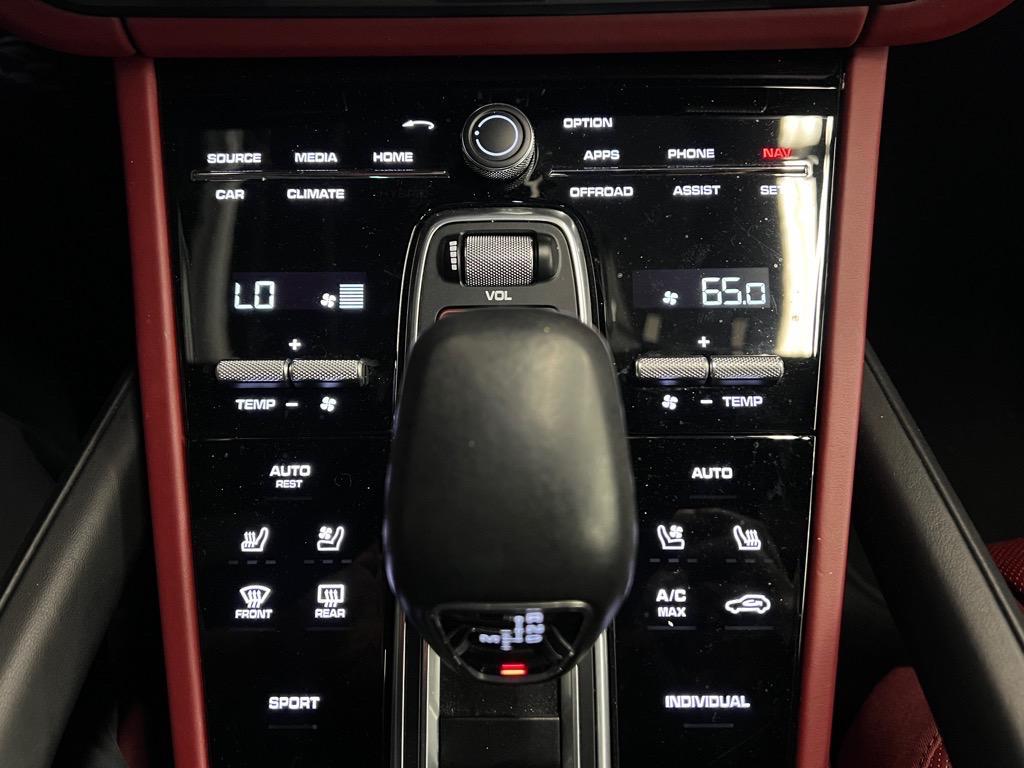 used 2020 Porsche Cayenne car, priced at $41,888