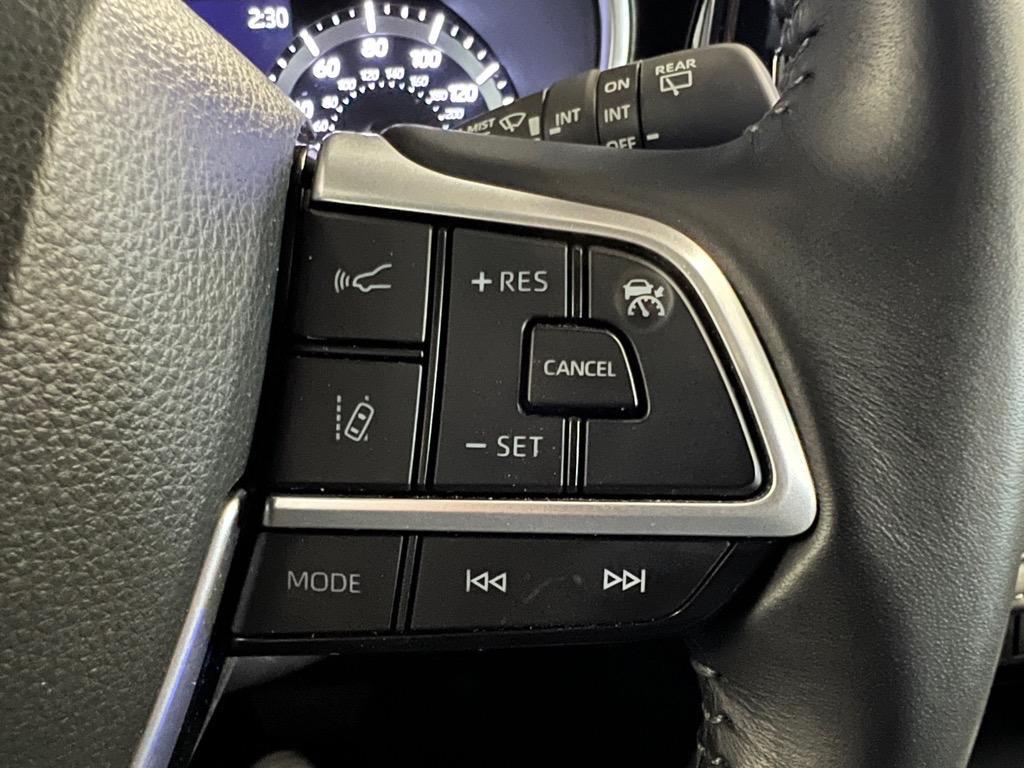used 2024 Toyota Highlander car, priced at $37,488